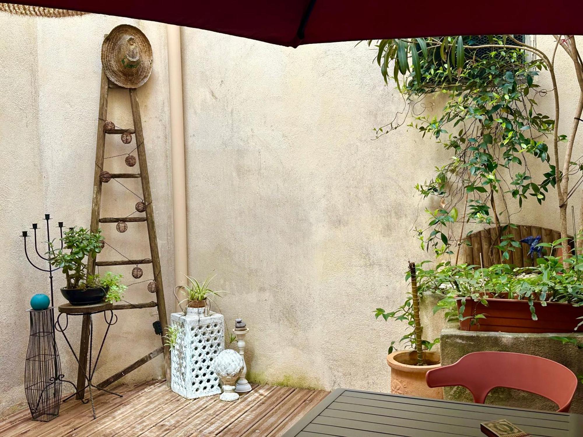 Art'Appart Narbonne Exterior photo